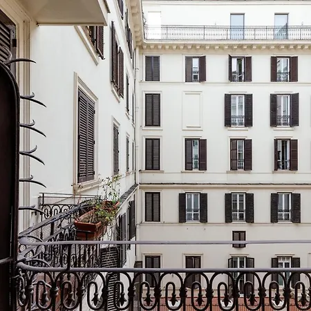 Appartement Tritone Minimal Rome