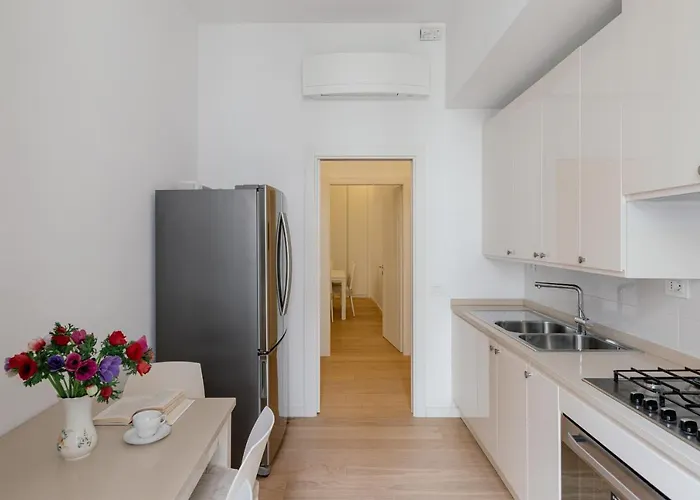 Tritone Minimal * Roma