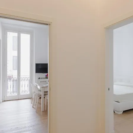 Apartamento Tritone Minimal Roma