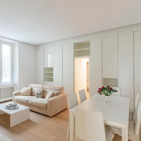 Tritone Minimal רומא